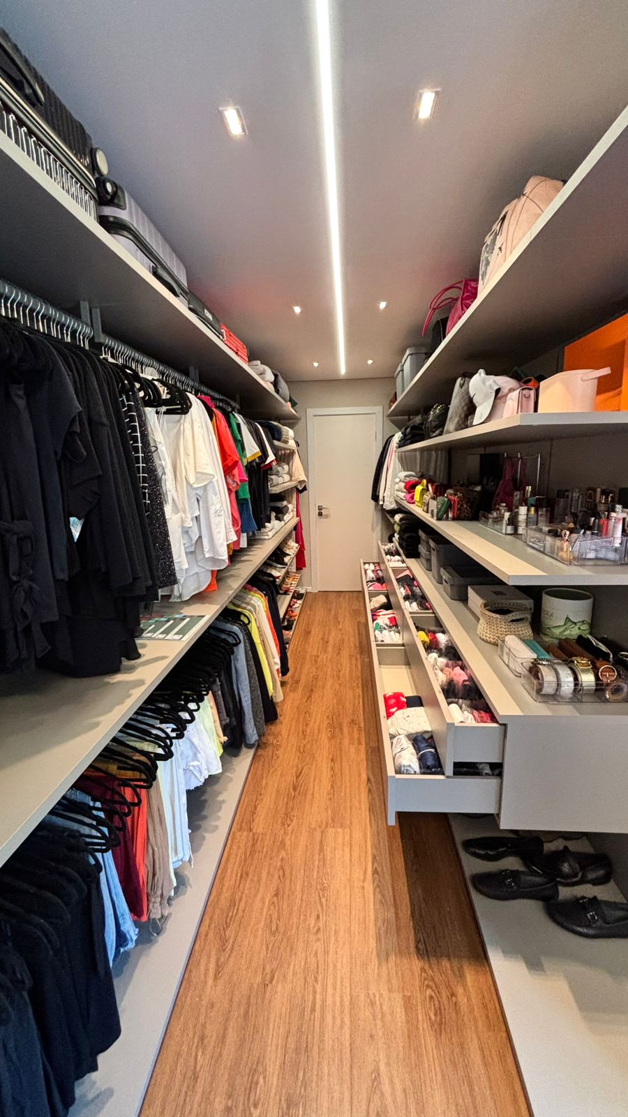 Closet casal